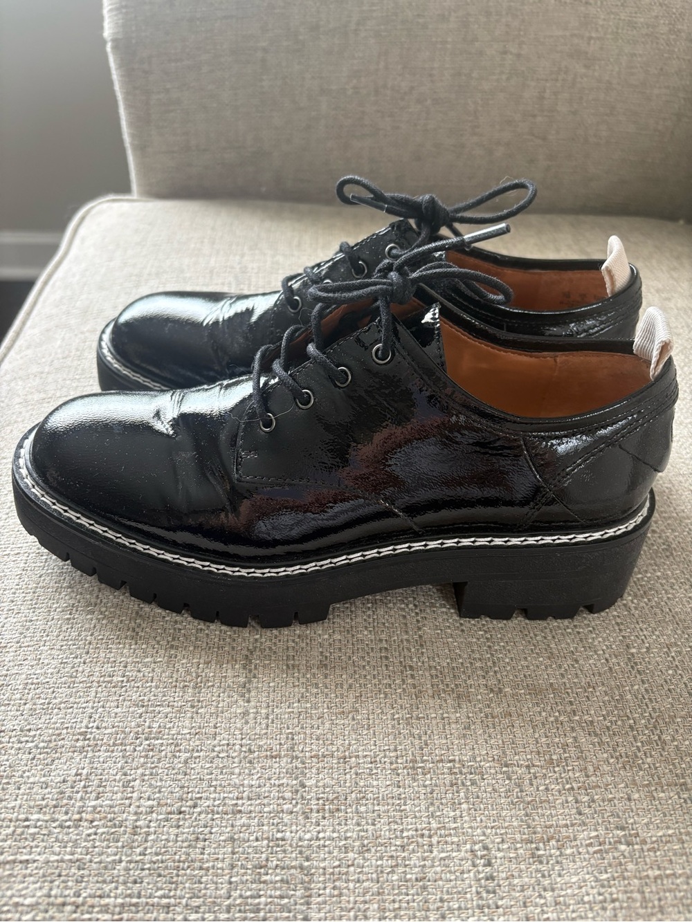 SARTO by Franco Sarto Women’s Black Patent Lace-Up Florita Platform Oxfords